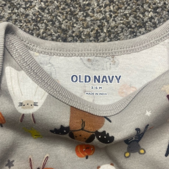 NWT Old Navy Halloween bodysuit-3/6 months - Picture 4 of 4